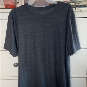 Nike Dri-fit short sleeve